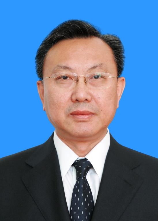 张斌